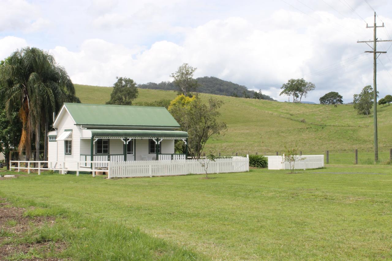 The Dollhouse Cottage Horseshoe Creek Exterior photo